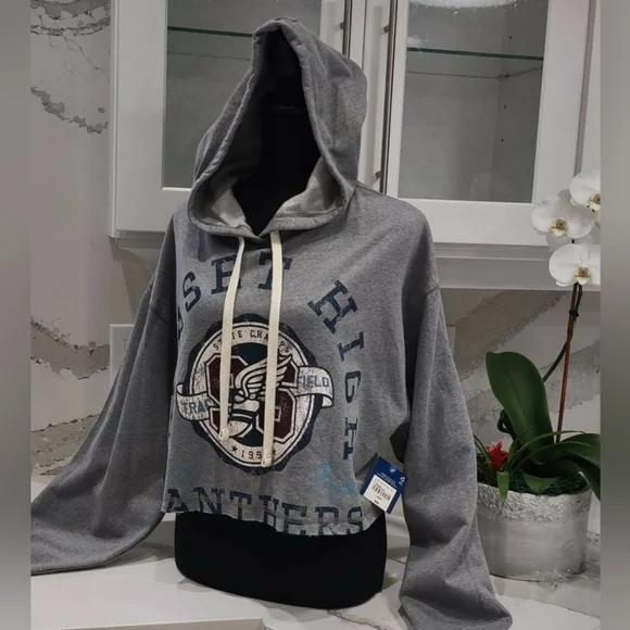 NWT-Arizona Jean Company-Size Various Hoodie - Picture 1 of 1